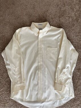 Eagle Shirtmakers Men’s 17.5 34/35 Ivory 100% Cotton Pinpoint Non-Iron Shirt